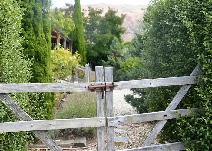 Cosy In Stunning Close To Town Hébergement de vacances